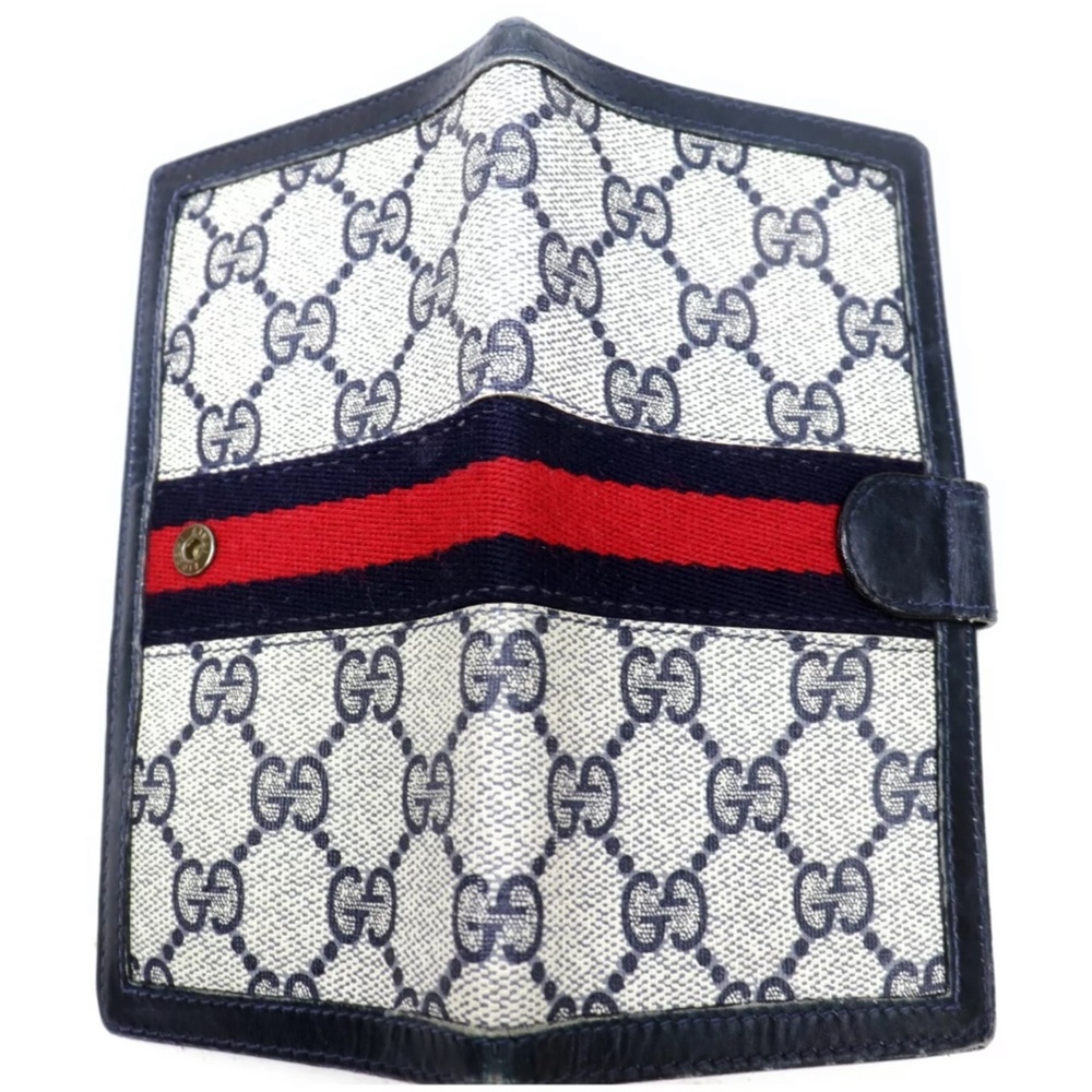 ‼️SOLD‼️❄️☃️💯Auth Gucci Wallet/checkbook Cover - Picture 9 of 9